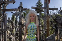 lithuania_hill-of-crosses_TWB3974
